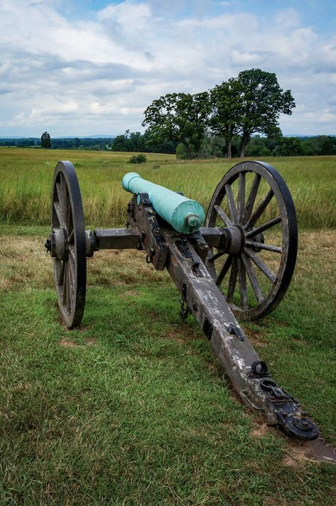 Cannon at Manassas National Battlefield Park, Virginia Snow White Mirror, Manassas Virginia, Best National Parks, Shenandoah National Park, America Travel, Battlefield, Travel Experience, The National, United States Of America