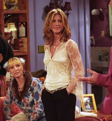 34 Rachel Green Fashion Moments You Forgot You Were Obsessed With on Friends - Cosmopolitan.com Rachel Green Fashion, Estilo Rachel Green, Rachel Green Friends, Rachel Green Style, Rachel Friends, Rachel Green Outfits, Jenifer Aniston, Jen Aniston, Best Friend Outfits