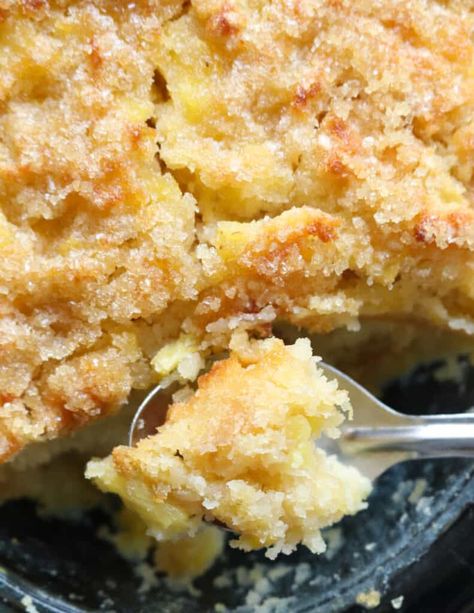 Pineapple Bread Pudding Recipe, Casseroles Breakfast, Pineapple Bread Pudding, Pineapple Pudding, Pineapple Casserole, Pineapple Bread, Pineapple Dessert Recipes, Bread Puddings, Pineapple Desserts