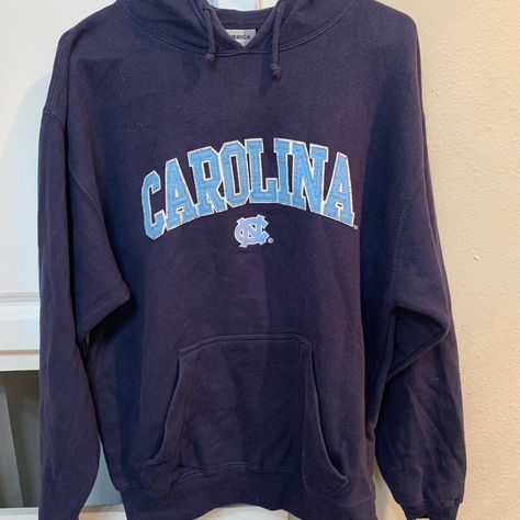 I might be biased but you should probably buy this on Depop 👍 https://depop.app.link/MTKE9x67Skb North Carolina Basketball, White Hoodie Men, North Carolina Tar Heels, College Hoodies, University Of North Carolina, Tar Heels, Champion Sweatshirt, Champion Hoodie, Chapel Hill