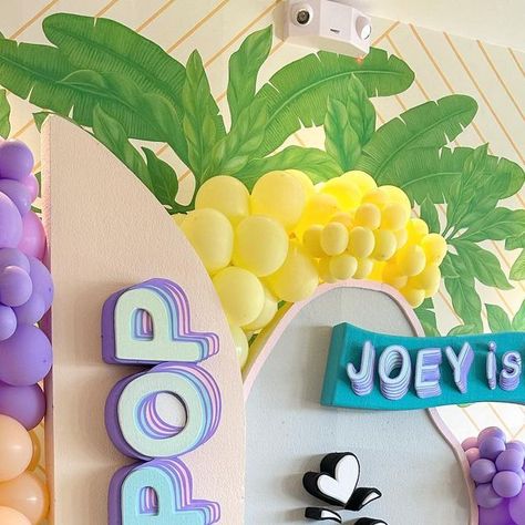 23 likes, 0 comments - justcelebrations no January 29, 2023: "It’s a k-pop themed party for Joey’s 10th birthday celebration! Thank you so much mommy Jen f..." Dried Floral Arrangements, January 29, Dried Floral, 10th Birthday, Balloon Garland, Themed Party, Thank You So Much, Birthday Celebration, K Pop