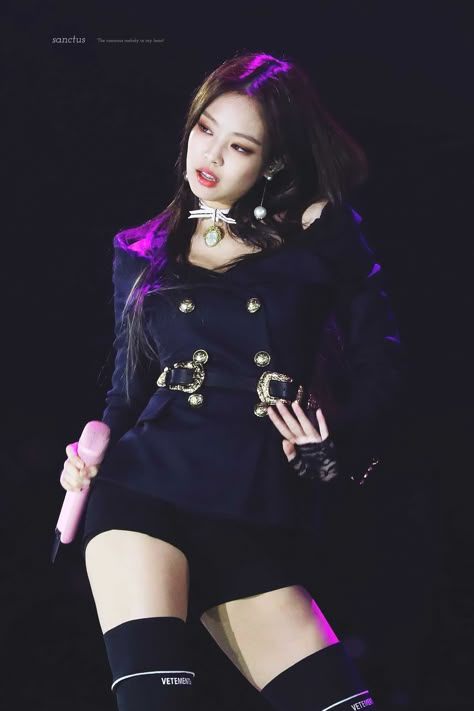 Blackpink Concert, Jennie Kim Blackpink, Ruby Jane, Blackpink Photos, Blackpink In Your Area, Blackpink Fashion, Black Pink Kpop, Lalisa Manoban, Kpop Outfits