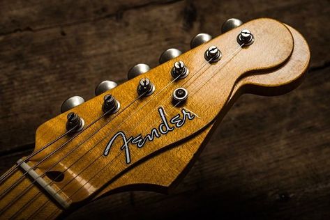 Guitar Headstock Design, Electric Guitar Headstock, Guitar Inspiration, Guitar Headstock, Luthier Guitar, Guitar Diy, Fender Strat, Electric Guitar Design, Learning Guitar