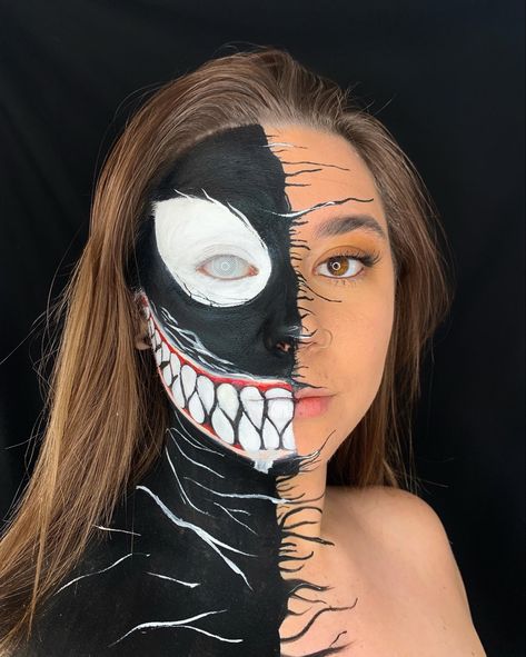 Venom Face, Makeup Beginners, Face Painting Halloween, Venom, Woman Face, Face Painting, Maquillaje De Ojos, Makeup Inspiration, Face Paint