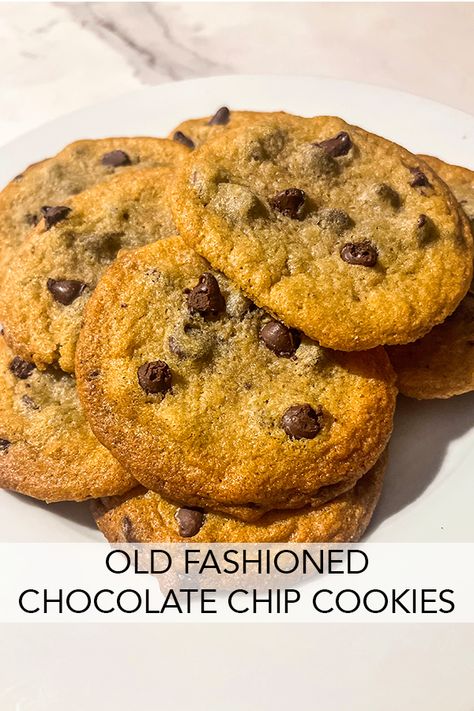 Old Fashioned Chocolate Chip Cookies - Heirloom Oven Chocolate Chip Cookies With Shortening, Cookies With Shortening, Perfect Chocolate Chip Cookie Recipe, Desserts With Few Ingredients, Best Chocolate Chip Cookies Recipe, Brown Sugar Cookies, Easy Chocolate Desserts, Chocolate Chip Cookies Recipe, Perfect Chocolate Chip Cookies