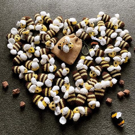 Make a Beeline – Making Bees our Show Buzziness! Knitted Bee Pattern Free, Bee Knitting Pattern, Making Bees, Knitted Bee, Tiny Knitting, Bee Knitting, Mini Knitting, Raising Money For Charity, Charity Ideas