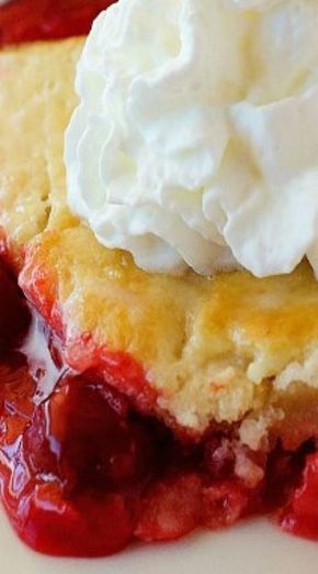 Easy Cherry Cobbler, Cherry Cobbler Recipe, Crumb Bars, Cream Cheesecake, Fruit Cobbler, Dessert Simple, Cherry Desserts, Dessert Aux Fruits, Peach Cobbler Recipe