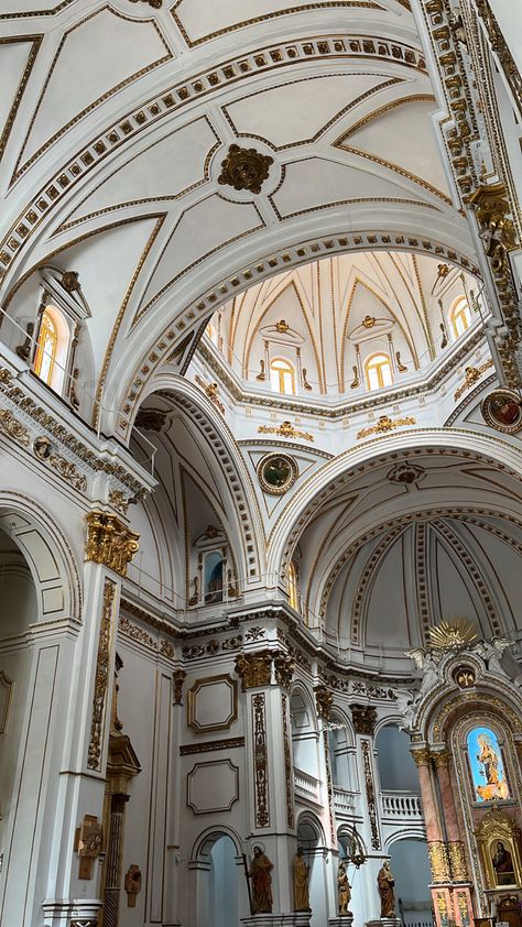 Beautiful church in Altea, Spain Altea Spain, Spain Holidays, Ancient Architecture, Spain Travel, Alicante, Valencia, Monument, Madrid, Dream Wedding