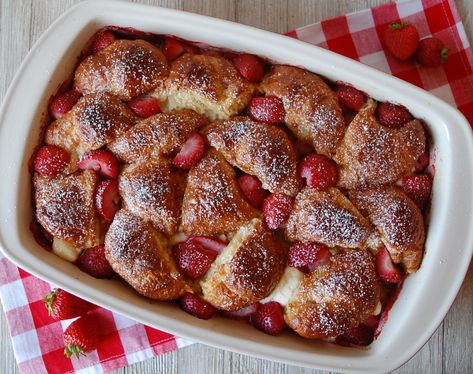 Strawberry Croissant French Toast Casserole | Cooking Mamas Croissant French Toast Casserole, Recipe Croissant, Strawberry Croissant, Croissant Casserole, Doritos Chicken Casserole, Flaky Croissants, Doritos Chicken, Chicken Dorito Casserole, Croissant French Toast