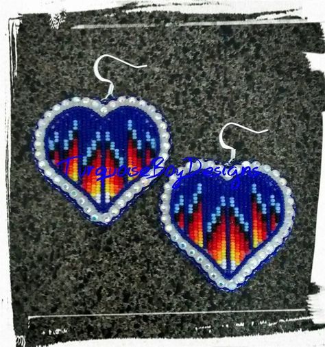 Beaded Heart Earrings Native, Powwow Beadwork, Beaded Heart Earrings, Native American Beadwork Patterns, Beautiful Beaded Earring, Native Beading, Beaded Jewelry Earrings, Native Beading Patterns, Beaded Earrings Native