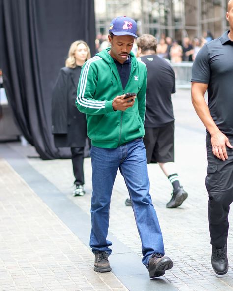 Balenciaga Street Style, Kanye West Outfits, Ocean Outfits, Balenciaga Boots, Spring 23, Ocean Fashion, Estilo Real, Adidas Zip Up, Mens Outfit Inspiration