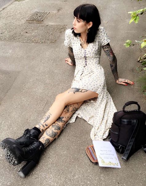 Hannah Pixie Snowdon, Hannah Snowdon, Hannah Pixie, Alt Girls, Estilo Grunge, Punk Rock Fashion, Alt Fashion, Dark Beauty, Girl Crushes