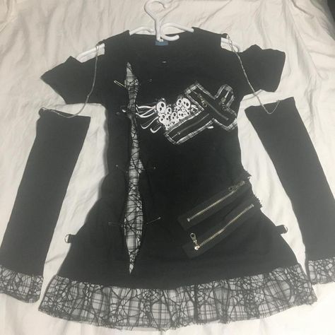 Look what I just found on Depop 🙌 https://depop.app.link/UTVjJIN0xsb Spider Web Shirt, Kei Fashion, Alt Fashion, Swaggy Outfits, Goth Outfits, Visual Kei, Dream Clothes, Spider Web, Look Cool