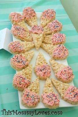 Easy Rice, Snacks Easy, Ice Cream Birthday Party, Ice Cream Theme, Ice Cream Social, Ice Cream Birthday, Rice Crispy Treats, Crispy Treats, Rice Krispie Treats