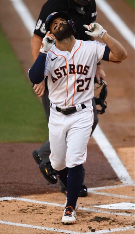 One of the best second baseman until the whole world hates him because of the astros incident #baseball #wallpaper #astros Astros Wallpaper, Iphone Wallpaper Nba, Wallpaper Nba, Boston Red Sox Logo, Baseball Wallpaper, Mlb Wallpaper, José Altuve, Astros Baseball, Mlb Players