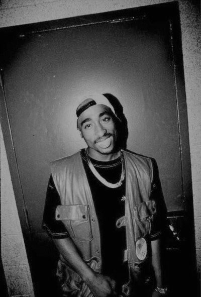 Tupac, Black And White, White, Black