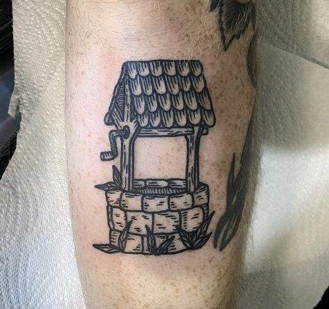 Wishing Well Tattoo, Object Tattoos, Tattoo Ideas Realistic, Drawings Tattoo Ideas, Art Drawings Tattoo, Artist Tattoo Ideas, Well Tattoo, Stencils Tattoo, Artistic Tattoos