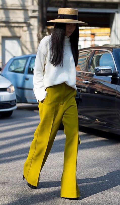 Emerald Green Shirt Outfit, Business Street Style, Creative Work Outfit, Best Fall Outfits, Looks Jeans, Mode Casual, Event Outfit, Cozy Vibes, Mode Inspo