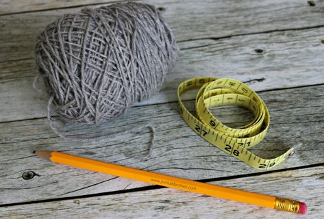 How To Determine Yarn Weights, Yarn Weights, Loom Knitting Projects, Crochet Abbreviations, Crochet Tips, Knit Picks, Loom Knitting, Knitting Projects, Have You Ever