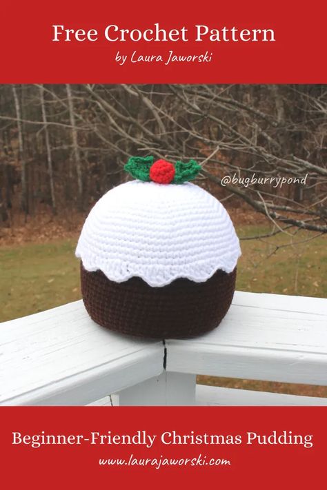 The Christmas Pudding Free Crochet Pattern by Laura Jaworski (@bugburrypond) 🎄❤️ Laura Jaworski, Mini Christmas Puddings, Crochet Gnomes Pattern Free, Crafts Crochet, Step By Step Crochet, Gnome Patterns, Red Yarn, Yarn Tail, Toy Pattern