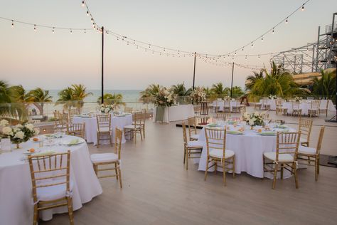 Dreams Natura Cancun Wedding Reception, Dreams Natura Cancun Wedding, Roof Top Wedding Ceremony, Dreams Natura Cancun, Caribbean Elopement, Cancun Wedding Reception, Rooftop Wedding Decor, Lights Reception, Rooftop Wedding Reception