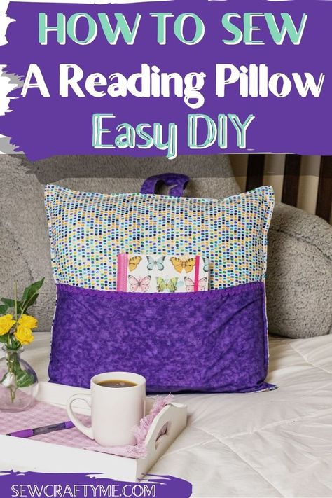 This reading pillow sewing pattern is a fast and easy DIY project to tuck in your books and carry them wherever you go. Try making these great throw pillow covers for yourself or as handmade gifts. These pillows are a great basic sewing project for any beginner. Check out this free tutorial and get busy making some fun reading pillows for your home. Add style to your space when you make some of these great envelope book pillows Reading Pillow Pattern Free, Book Pillow Pattern, Crochet Patterns For Purses, Sewing Pillow Patterns, Sewing Pillow Cases, Pillow Beds, Book Pillows, Pillow Sewing, Reading Pillows