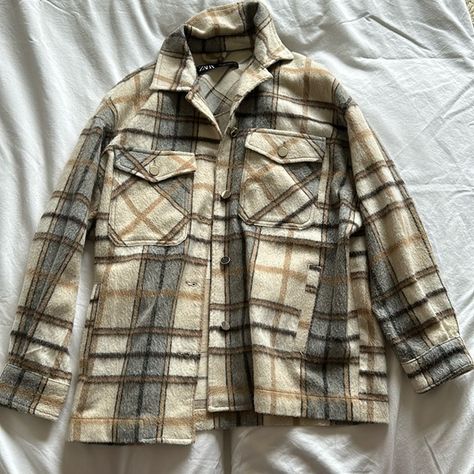 Zara Plaid Shacket size small Plaid Shacket, Zara Jackets, Zara, Plaid, Blazer, Outfit Inspo, Plus Fashion, Fashion Trends, Dresses