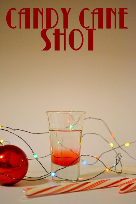 Candy Cane Shot - Twelve Shots of Christmas Day Four | Unicorn Hideout Candy Cane Shots Recipe, Peppermint Shots Recipe, Peppermint Schnapps Shots, Christmas Themed Shots, Peppermint Schnapps Recipes, Christmas Party Shots, Christmas Shots Recipes, Christmas Shooters, Peppermint Schnapps Drinks