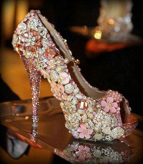 Jeweled shoes Expensive Stuff, Fashion Palette, Jeweled Shoes, Expensive Shoes, Helpful Things, Shoe Ideas, Awesome Shoes, Buried Treasure, Embellished Shoes