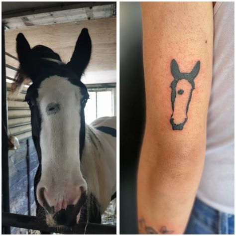 Tattoo, horse Horse Marking Tattoo, Horse Outline Tattoo, It's A Tattoo, Small Horse Tattoo, Lil Tattoos, Horse Outline, Horse Markings, Small Tats, Henna Ideas