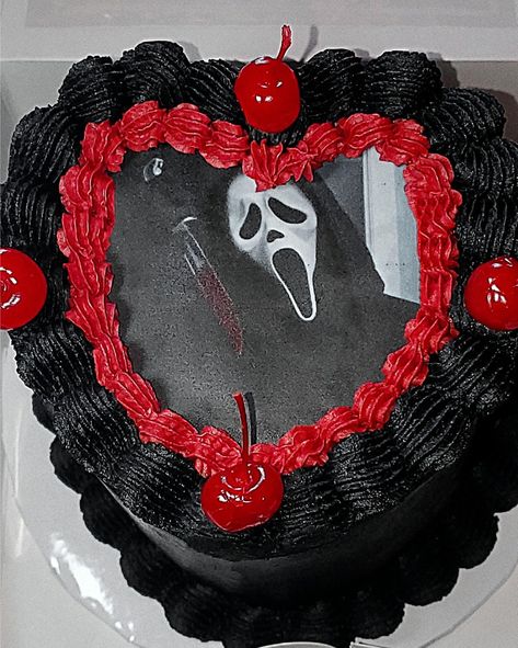 #ghostface #spooky #horror
#alternative Slasher Birthday Cake, Horror Movie Bday Party, Scream Bday Cake, Horror Movies Birthday Party, Ghost Face Cake Ideas, Ghostface Cake Ideas, Horror Movie Birthday Party Ideas, Scream Birthdays, Scream Movie Cake