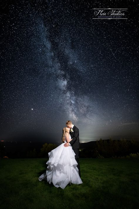 Milky Way wedding #Pointlookout #Nightskyphotography #Mainewedding #nightphotography #Starrywedding Light Trail Photography Wedding, Starry Night Engagement Photos, Starry Night Photoshoot, Starlight Wedding, Snowboard Wedding, Night Wedding Photography, Godox V1, Night Sky Wedding, Starry Wedding