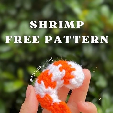 Crochet by Val ;) on Instagram: "shrimp tutorial 🍤🧡  Hey guys! I finally uploaded the tutorial for this cutie 😝 I love that this is a no sew pattern! Can you believe that to create the curve of the shrimp you don't really need wire nor sewing??😎👍🏻 I really liked creating this pattern and I had some fun recording it 😛  It would mean the world to me if you could check it out! 📹💌 also I was extremely sick and couldn't talk so it took me a while to finish this video 😭 anyway, I still owe some people a free Dan-the-Lion pattern but I promise I'm working on it 💓🫶🏻   I'm also thinking about posting and making reels of my other hobbies but I would have to change my username and I can't think of a new one 💀🔪 help  Tags:  #shrimp #crochet #nosew #freepattern #cute #keychain #easy #foo Crochet Noodles Free Pattern, Shrimp Amigurumi Free Pattern, Shrimp Crochet Pattern Free, Crochet Shrimp Free Pattern, Shrimp Crochet Pattern, Crochet Shrimp, Crochet No Sew, Crocheted Food, Lion Pattern