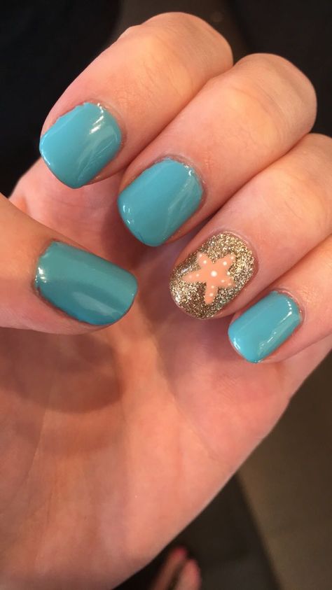 Beach Dip Powder Nails, Star Fish Nail, Fall Beach Nails, Chorme Nails, Starfish Nail Art, Beach Toe Nails, Fish Nail Art, Fish Nails, Shellac Nail Designs