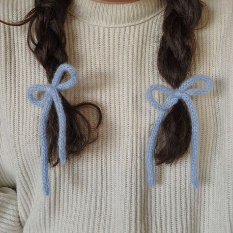 Crochet Bows, Mini Bows, Crochet Hair Styles, Pita, Hair Ties, Hair Inspo, Hair And Nails, Hair Inspiration, Hair Bows