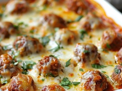 Dump & Bake Meatball Casserole – A Cheesy, Comforting One-Dish Wonder That’s Quick and Easy - NewsBreak Dump And Bake Meatball Casserole, Sausage And Potatoes Skillet, Meatball Sub Casserole, Meatball Casserole Recipe, Dump And Bake, Walnut Chicken, Savory Meatballs, Tender Meatballs, Meatball Casserole