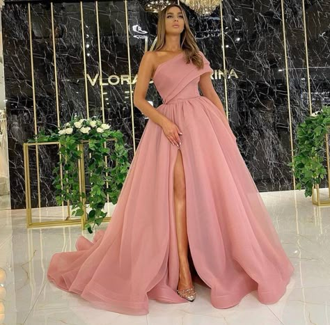 Plus Size Dusty Rose Bridesmaid Dresses, Prom Evening Dresses, Ruffle Prom Dress, One Shoulder Prom Dress, A Line Evening Dress, Red Evening Dress, Evening Dresses Plus Size, فستان سهرة, A Line Prom Dresses