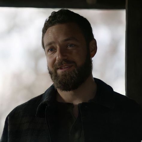 Ross Marquand, Walking Dead Characters, Twd Cast, Character Icons, Face C, Comfort Characters, Character Reference, Sandbox, Zombie Apocalypse