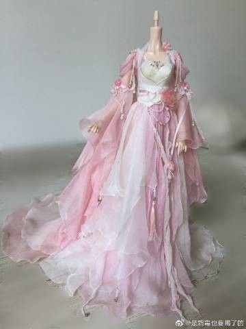 Old Fashion Dresses, Hanfu Dress, Fantasy Dresses, Fantasy Gowns, Fairytale Dress, Fantasy Dress, Fairy Dress, Fantasy Fashion, Lolita Fashion