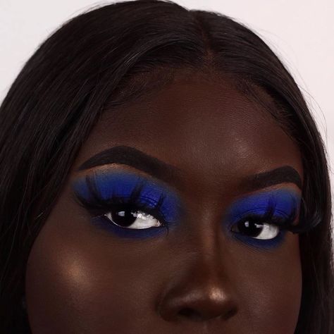 Royal Blue Eyeshadow Looks, Royal Blue Eyeshadow, African Makeup, Blue Eyeshadow Looks, Vampire Bride, Eyebrows Makeup, Brown Girls Makeup, Rhinestone Makeup, Makeup For Black Skin