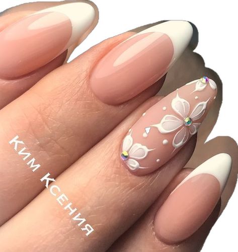 Cute Neutral Nails, Acrylic Nails Almond Shape, Shades Of Nude, Henna Nails, Nude Nail, Nude Nail Designs, Simple Gel Nails, Work Nails, Soft Nails