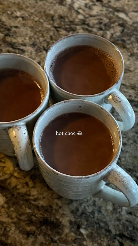 Hot Chocolate Story, Hot Chocolate Aesthetic, Chocolate Aesthetic, Food Captions, Winter Bucket List, Rare Words, Instagram My Story, Insta Stories, Story Instagram