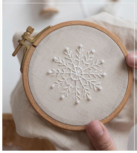 Free Snowflake Embroidery Pattern, Winter Embroidery Patterns Free, Simple Christmas Embroidery, Winter Embroidery Patterns, Free Christmas Embroidery Patterns, Christmas Doves, Snowflakes Embroidery Pattern, 2023 Embroidery, Embroidery Ornaments