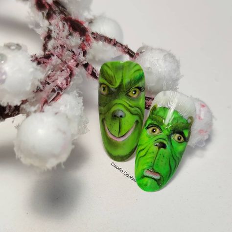 Gremlin Nails, Nails Navidad, Grinch Nails, Year Nails, Nail Place, Nail Stuff, Xmas Ideas, New Year's Nails, Xmas Nails