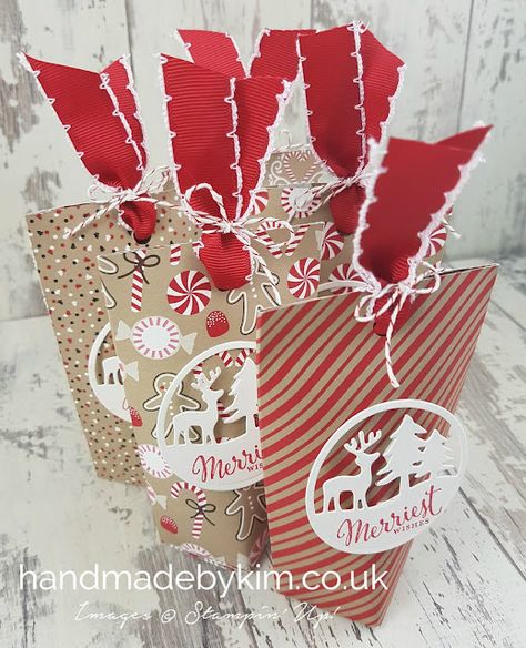 Christmas Treat Bags using 6" x 6" Candy Cane Lane Designer Series Paper by Stampin' Up! | Kim Price Stampin' Up! Demonstrator UK Christmas Candy Wrapping Ideas, 6 X 6 Paper Projects, Christmas Candy Bags Ideas, Christmas Treat Ideas, Diy Treat Bag, Stampin Up Weihnachten, Christmas Treats Holders, Christmas Treats Boxes, Candy Cane Lane