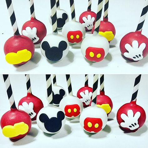 Cake Pops Mickey Mouse, Mickey Mouse Cake Pops, Mickey Cake Pops, Minnie Mouse Printables, Mickey 1st Birthdays, Pop Cake, Mickey Cakes, Pop Ideas, Disney Cookies