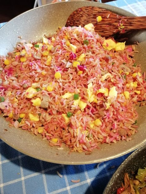 Dragon fruit fried rice Asian Fusion, Cook At Home, Dragon Fruit, Fried Rice, Rice, Fruit, Ethnic Recipes