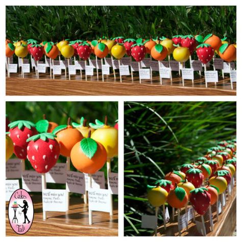 Cake Decoration Fruit, Cake Mix Cobbler, Twotti Fruity, Diy Cake Pops, Camping Cakes, Fruit Birthday Party, Goodbye Party, Cake Pop Designs, Fruit Birthday