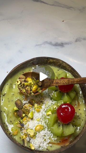 Tricia Shields on Instagram: "Kiwi Sorbet 🥝🥝🥝
Just one ingredient👌🏾

@majestriraww 

Add 6-8 peeled frozen kiwi to a food processor and blitz for your life until consistency  is  achieved !  Enjoy with your favorite toppings 
I give this  sorbet a 10 out of 10 benefits 10!

#kiwi #kiwisorbet #healthysnacks #healthylifestyle #summertreat #easyrecipe #explore #majestriraww 

Full tutorial will be available on my YouTube 
Be sure to subscribe 😍" Frozen Kiwi, Kiwi Sorbet, Summer Treats, Breakfast Dessert, Food Processor, Kiwi, A Food, Food Processor Recipes, Healthy Snacks