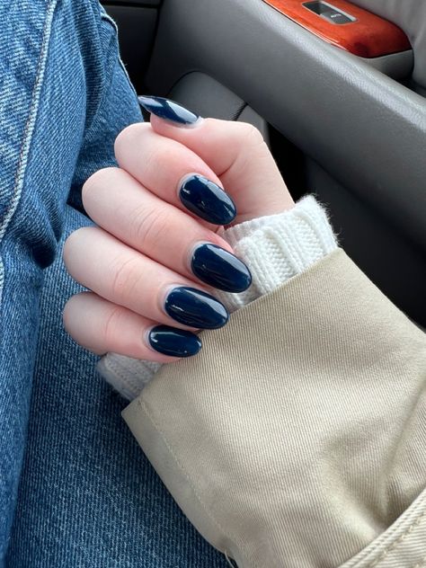 Navy Blue Nails Oval, Blue Oval Nails, Nails Oval, Navy Blue Nails, Oval Nails, Blue Nails, Navy Blue, Navy, Nails